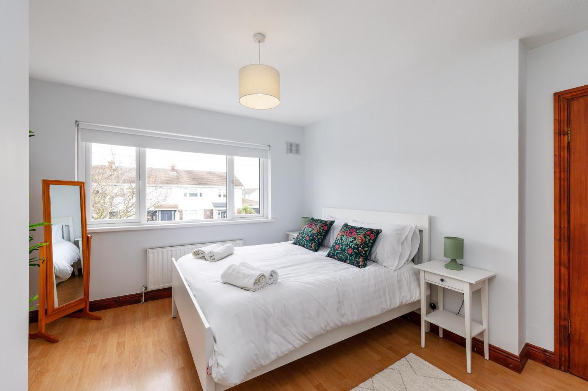 Centre Modern 3 Bedroom House * Dublin