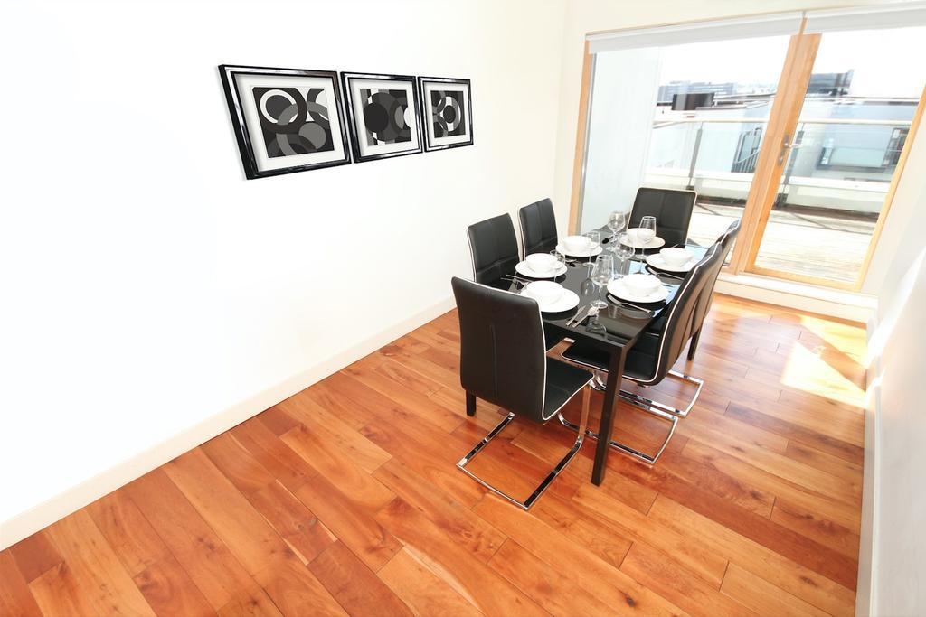 Magnificent Penthouse With Waterside Views * Dublin
