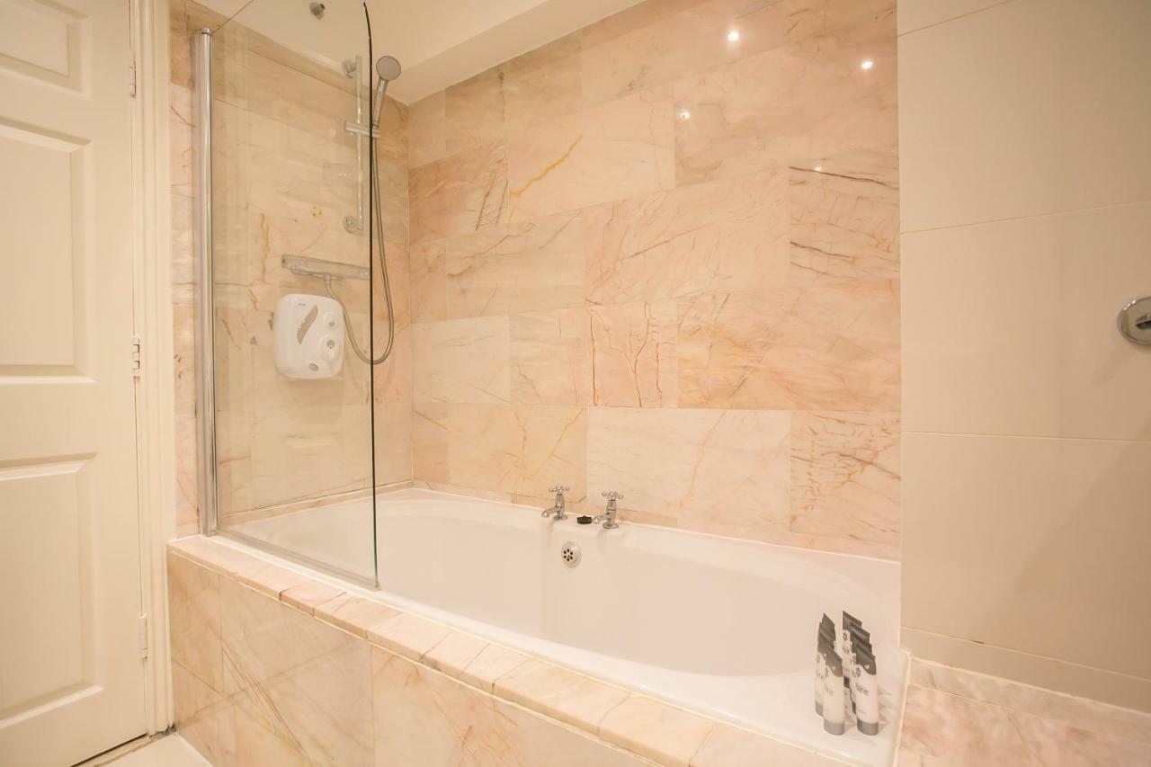 St Stephen's Green District Apartment