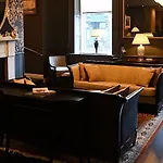 Barry\'S Hotel