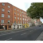 3 Bed Apartment Near Temple Bar