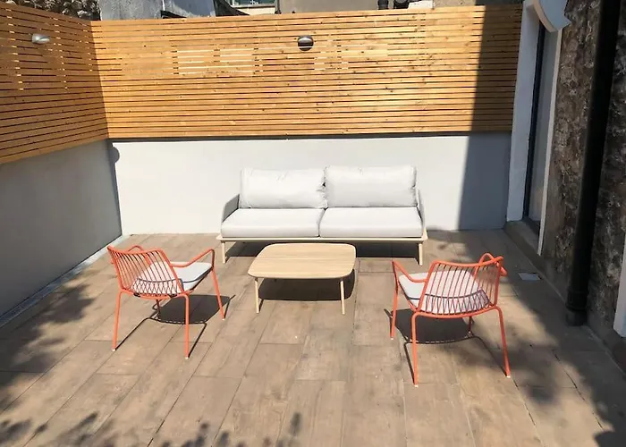 City Centre Dublin House With Terrace