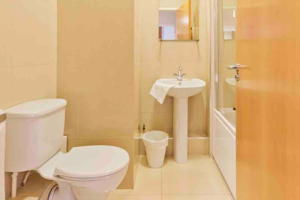 Luxury Two Bedroom In *
