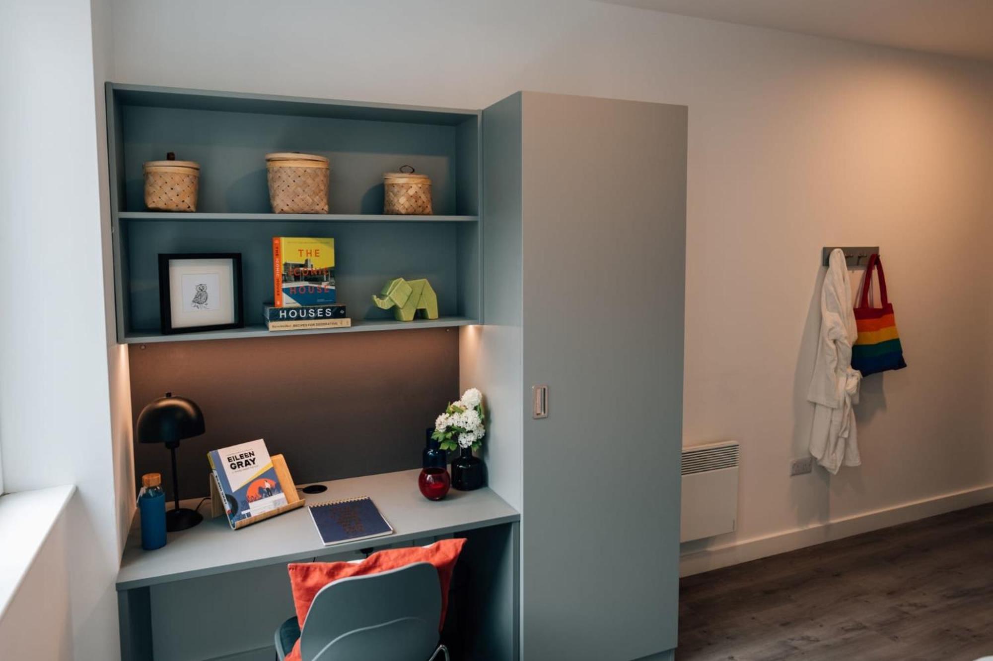Canvas Point Campus Docklands Apartment Dublin