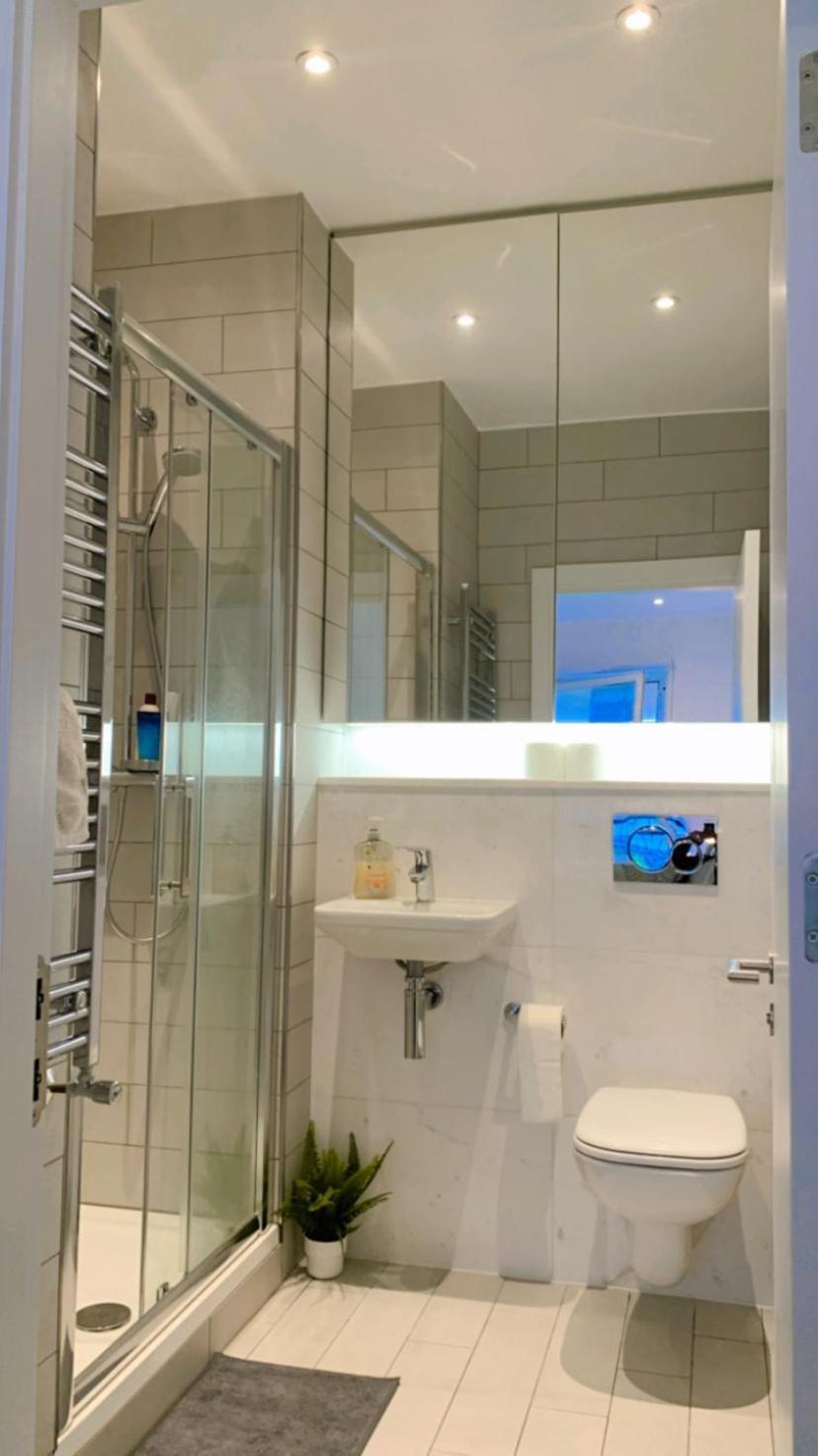 Modern Ensuite Double Bedroom Dublin