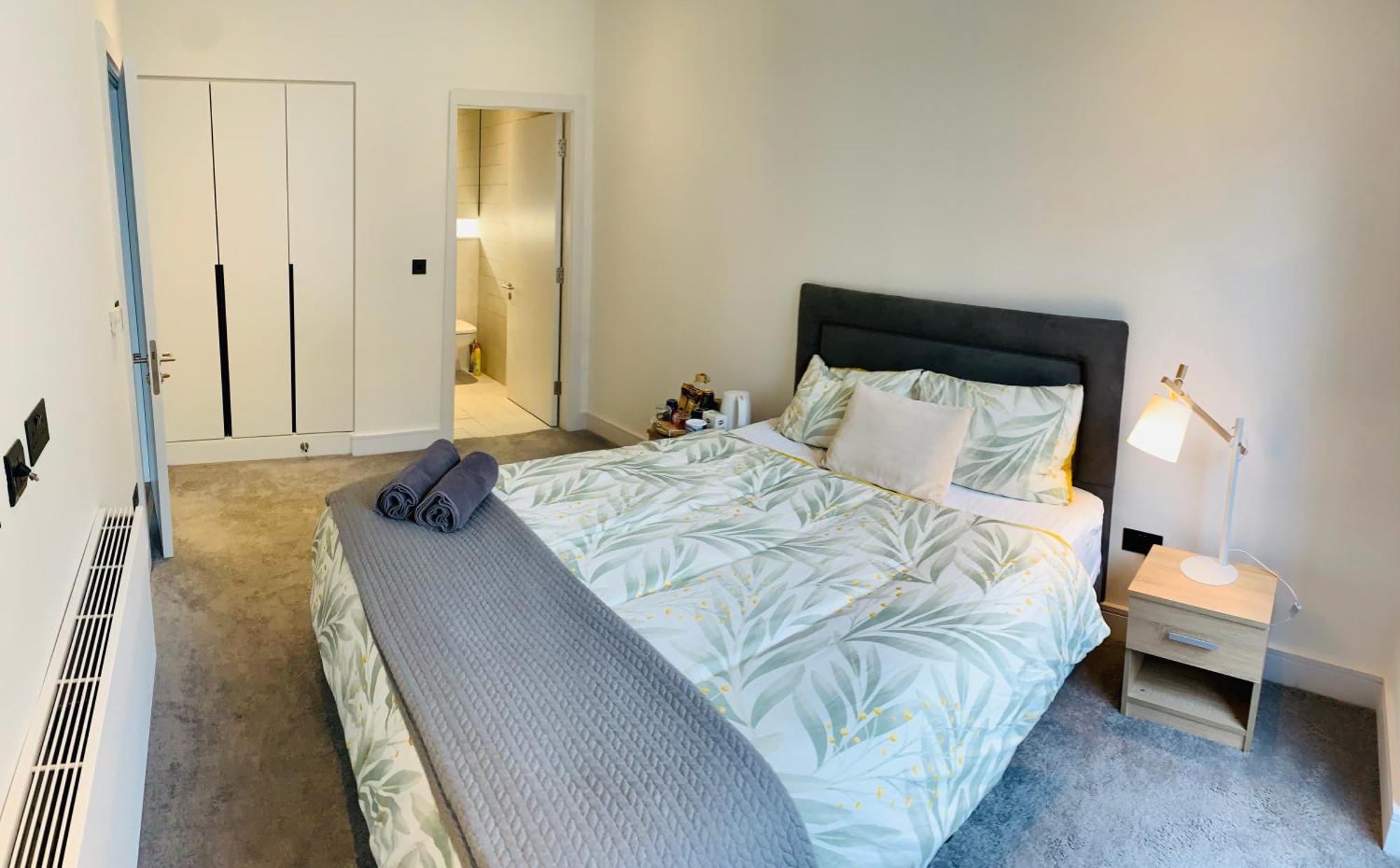 Modern Ensuite Double Bedroom Dublin