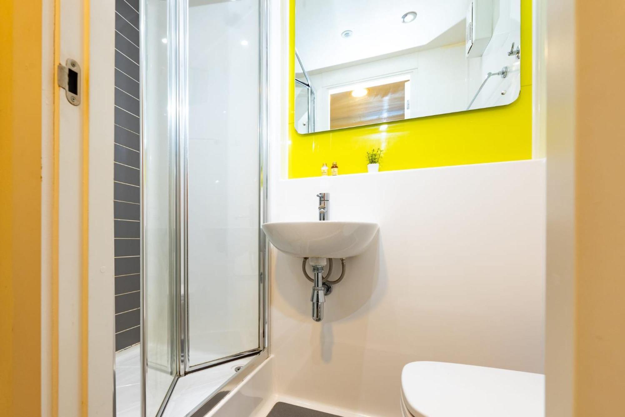 Apartment Ensuite In Dublin City Centre *