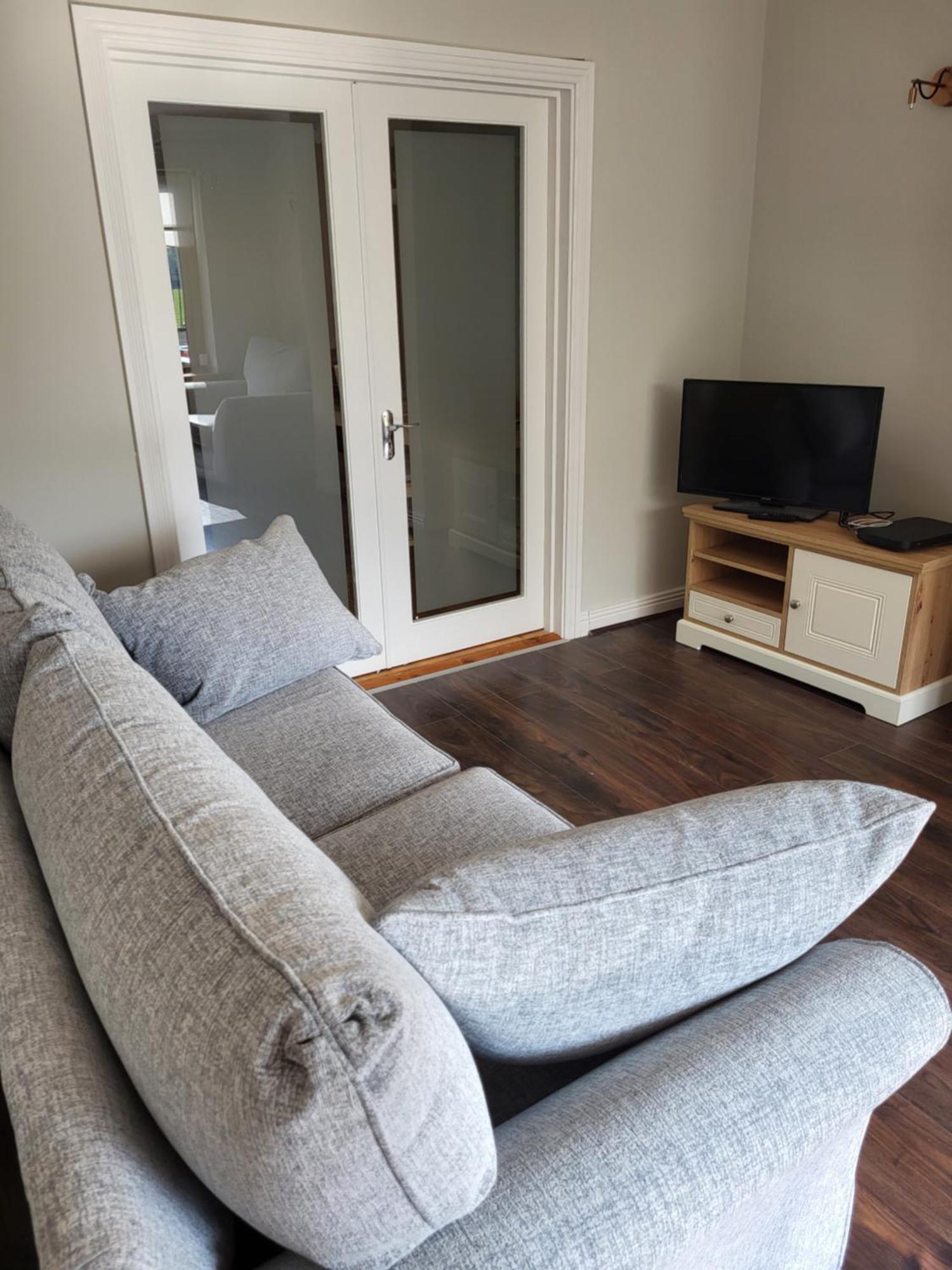 150 Charlemont Griffith Avenue Homestay Dublin