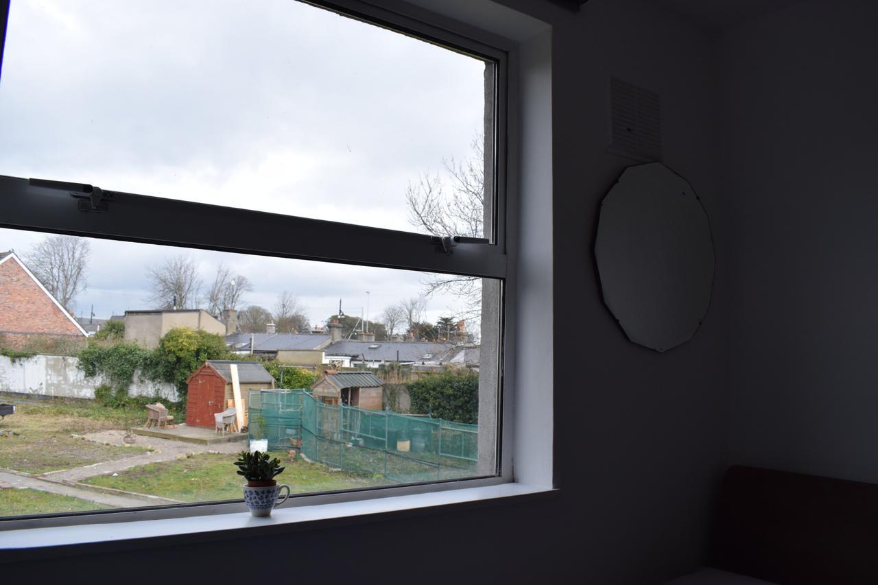 1 Bedroom Flat, Close To Centre * Dublin
