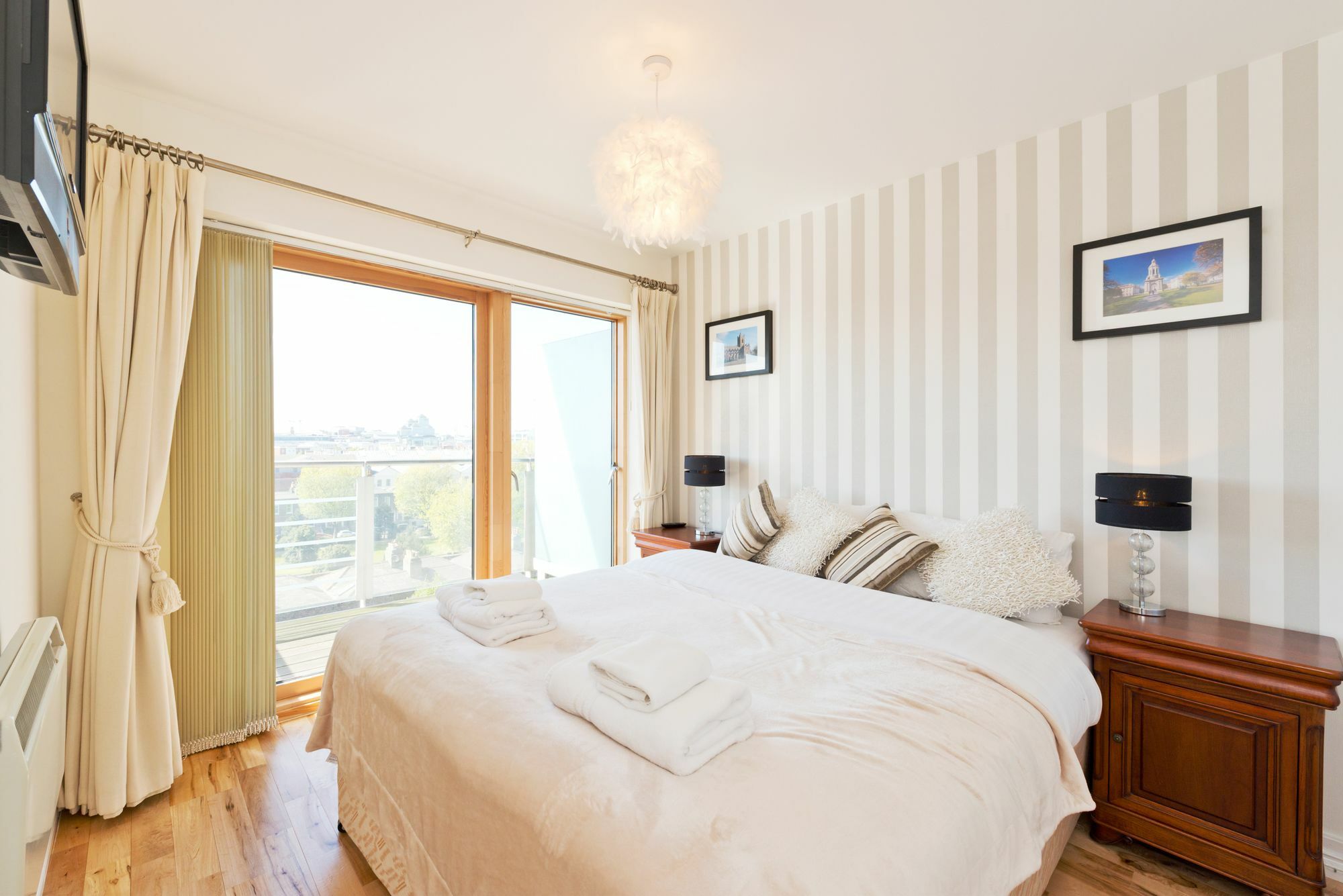 Gallery Quay Luxury *