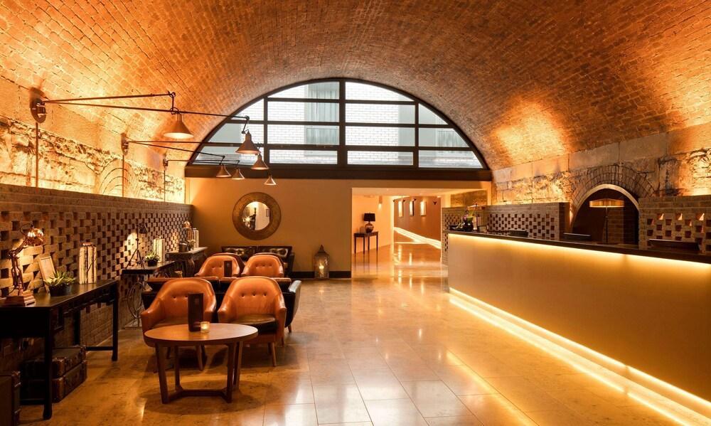 The Address At 1 4* Dublin