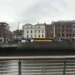 Central Dublin Flat In A Great Location