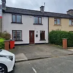 Entire House With Parking, Centrally Located & Close To Aviva Stadium