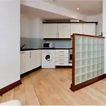 Modern Apt In Heart Of Dublin