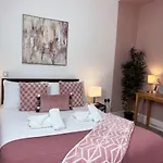 Lovely Flat At Dublin City Centre