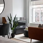 Urban Rest Merrion Square Apartments