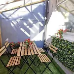 Central Apartment Private Patio Reliable Fast Wifi