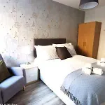 Cosy 1Bed Apartment With Nice Patio And Fast Wifi F1