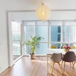 Centrally Located, Comfy 2-Bed 2-Bath Apt
