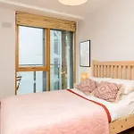 Centrally Located, Comfy 2-Bed 2-Bath Apt