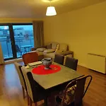 Swallows Nest - Spacious Bright Double Bedroom With Ensuite Bathroom