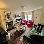 Townhouse Near City Centre