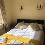 Private Comfortable Bedroom