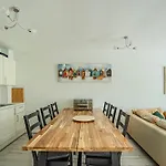 Inviting 2Bd Flat 5 Mins To Temple Bar