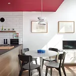 Inner City Centre Modern Duplex In Dublin
