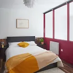 Inner City Centre Modern Duplex In Dublin