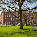 Inner City Centre Modern Duplex In Dublin