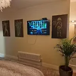 Trinity Cottage 2 Bed With Mezzanine