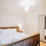 Cosy Flat In Portobello
