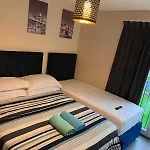 Lovely Twin Room With Ensuite Bathroom 15 Mins From Dublin Airport