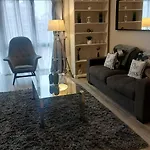 Newly Refurbed 2Bd Trinity College & Temple Bar