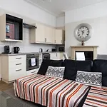 3 Bed Apt In Phibsborough-12 Min Walk To The Spire
