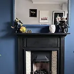 Stylish City Centre House, Perfectly Located