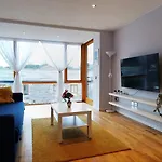 Superb Bellevue
