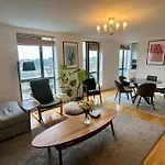 Entire Home In Exclusive Dublin Neighborhood - Comfortably Sleeps Up To 6 Guest