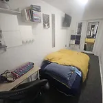 Splendid Room