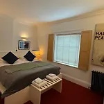 Kellys Hotel