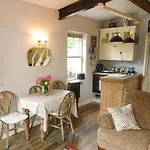 The Lodge, Dublin 16