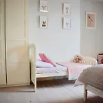 Chic And Contemporary Victorian Family Home
