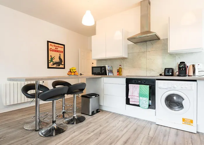 Central Dublin Apartment Near Guinness & Heuston Station