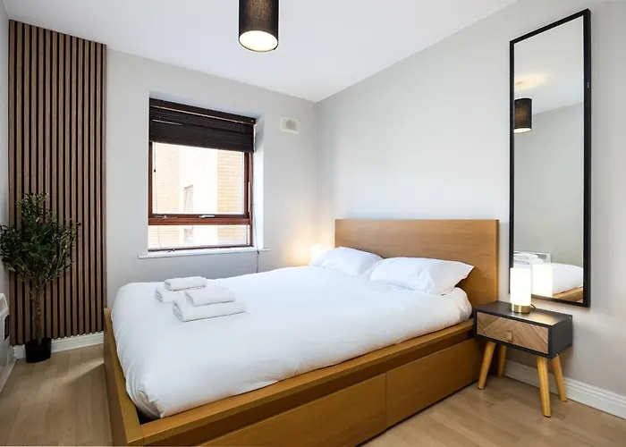 Scandinavian-Inspired 2Bed Near River Liffey