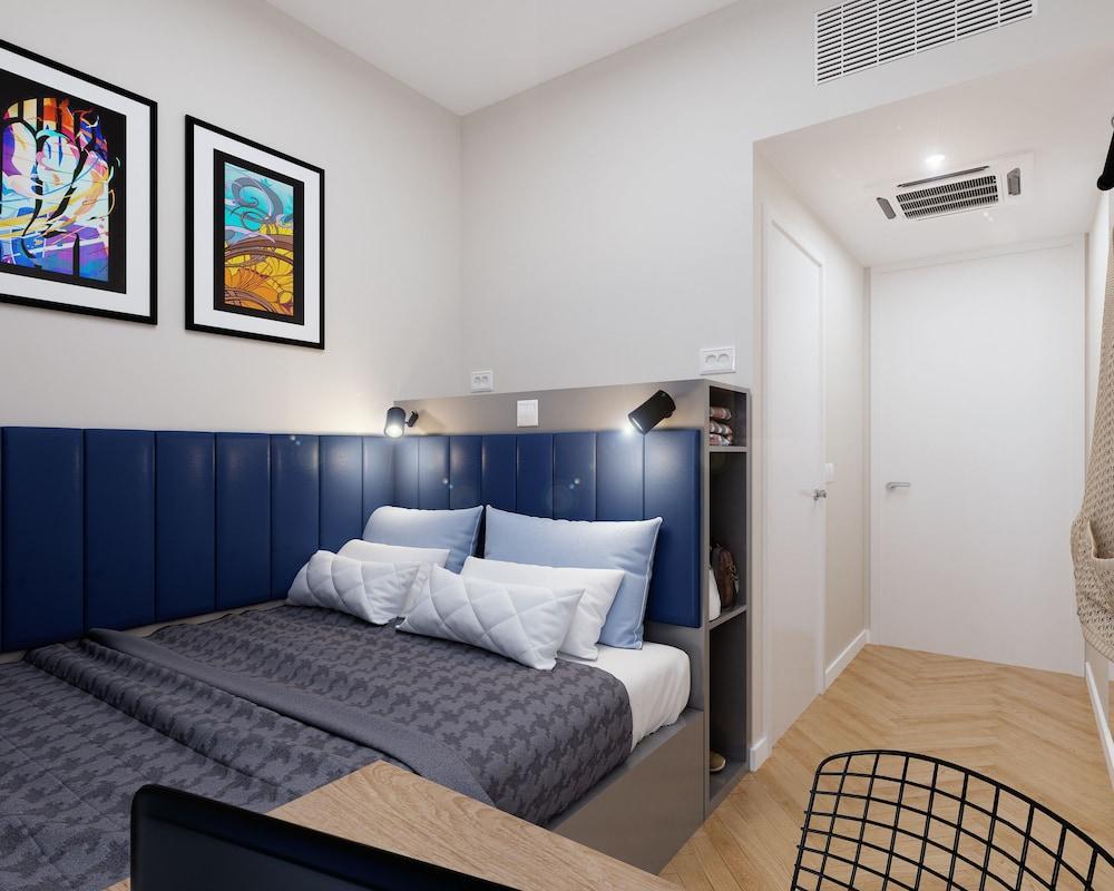 The Hendrick Smithfield 4*