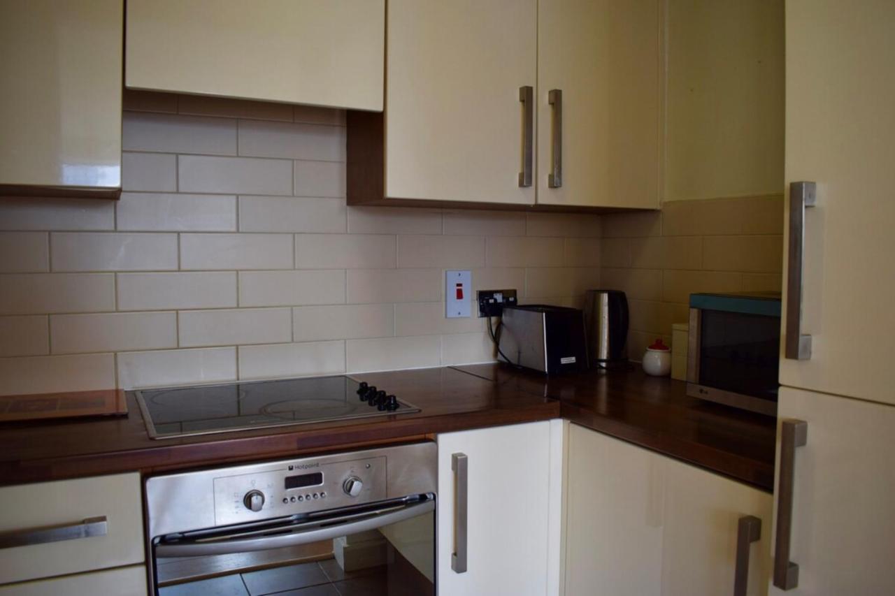 Apartment 2 Bedroom In