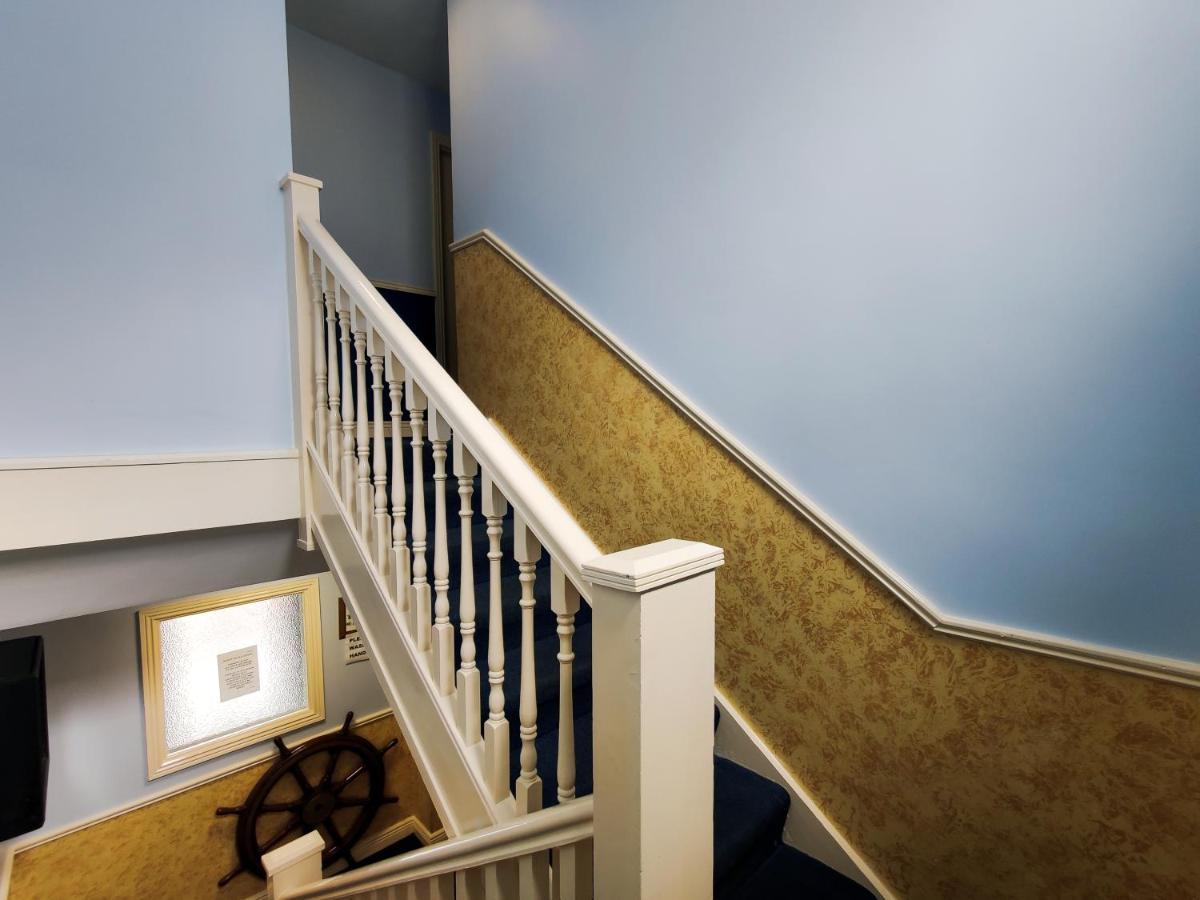 The Shipwright Guest house 3*