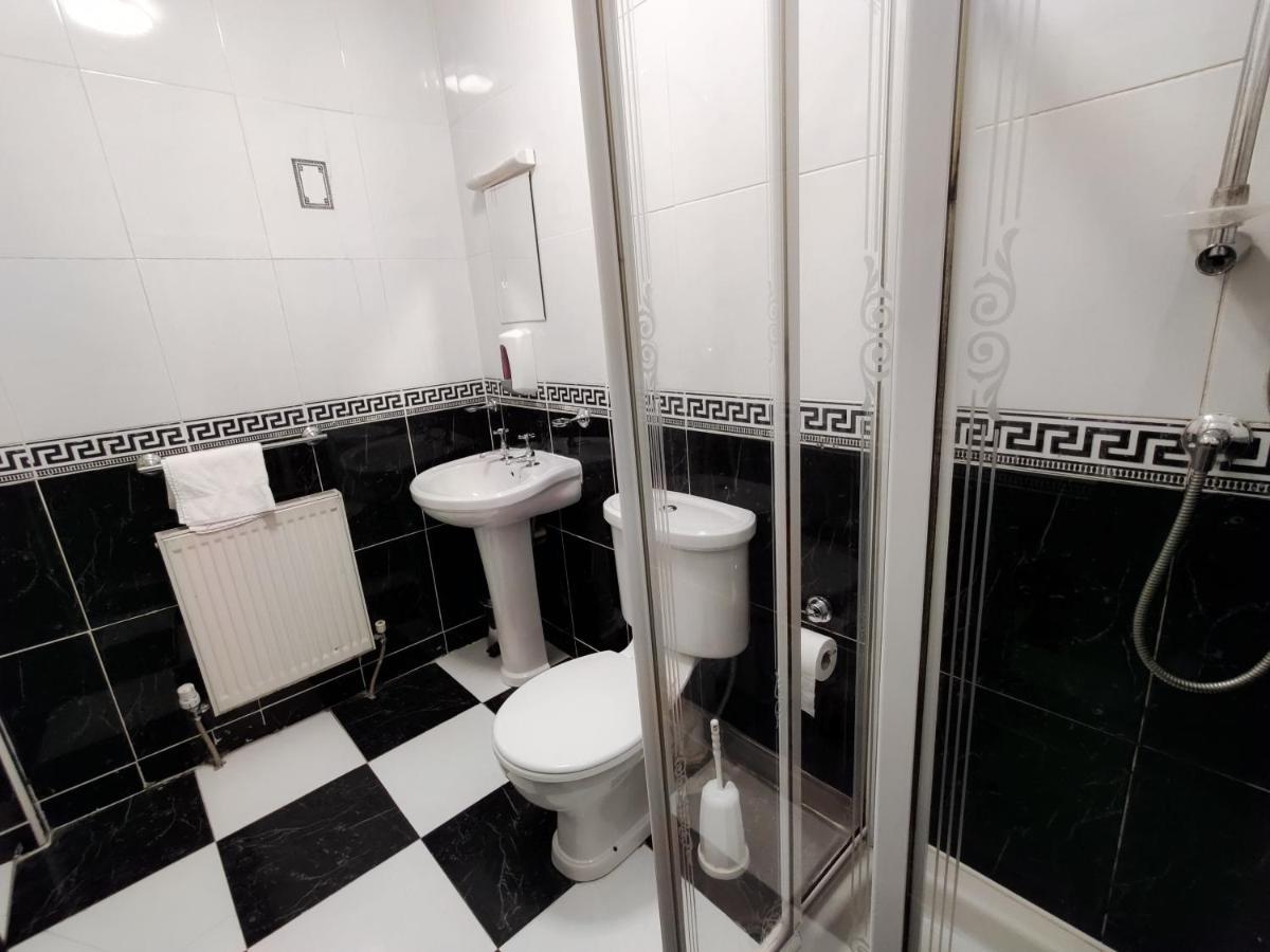 The Shipwright Guest house 3*