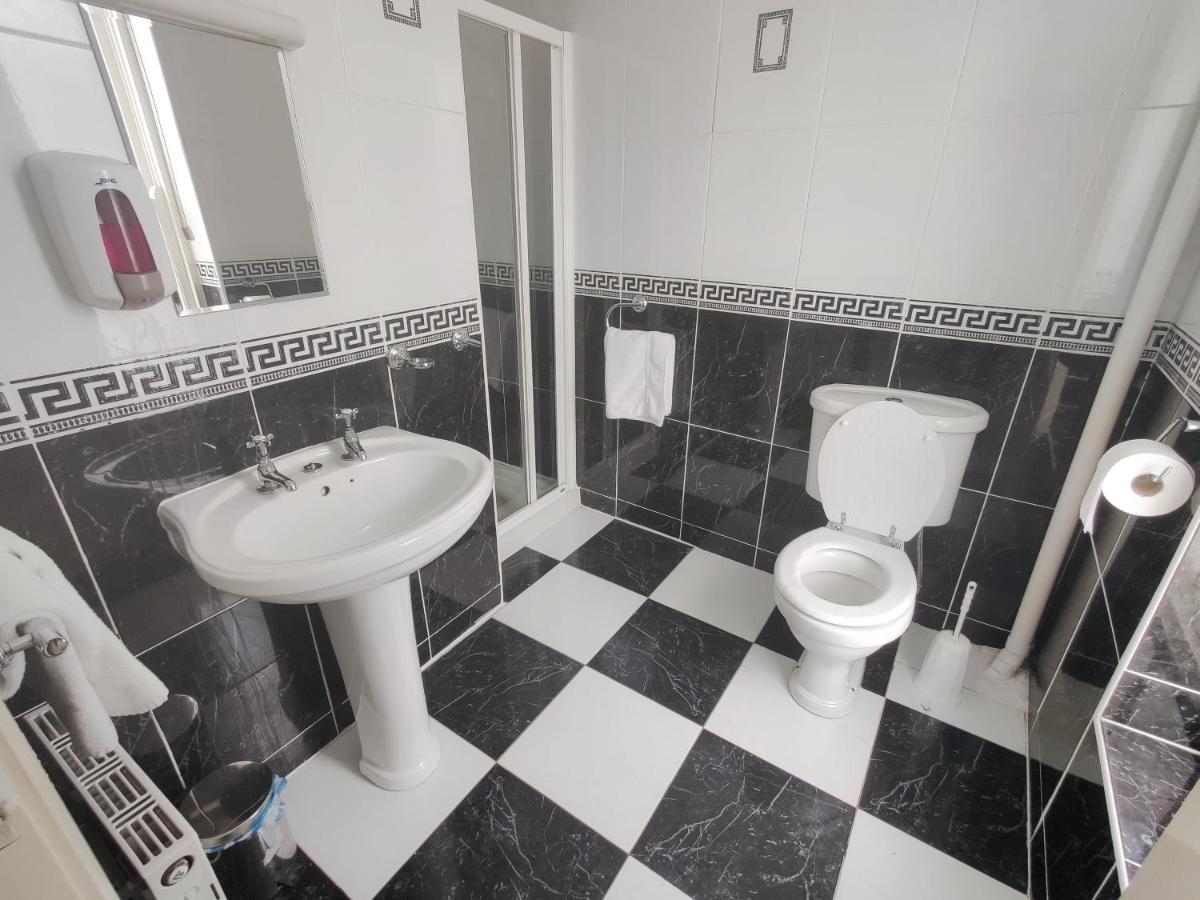 The Shipwright Guest house 3*
